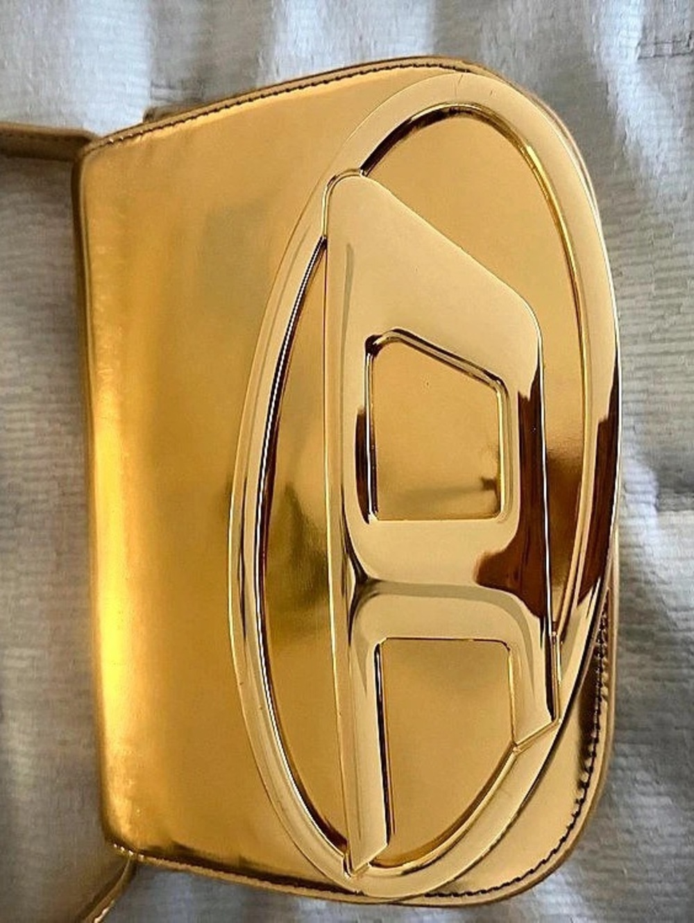 Diesel 1DR Shoulder Bag Mirror Leather Gold